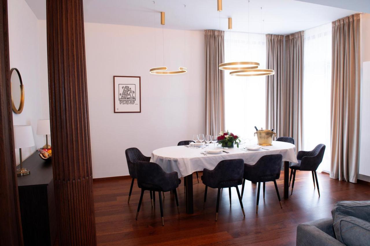 Botanique Suites Airbnb, Antwerp Luaran gambar