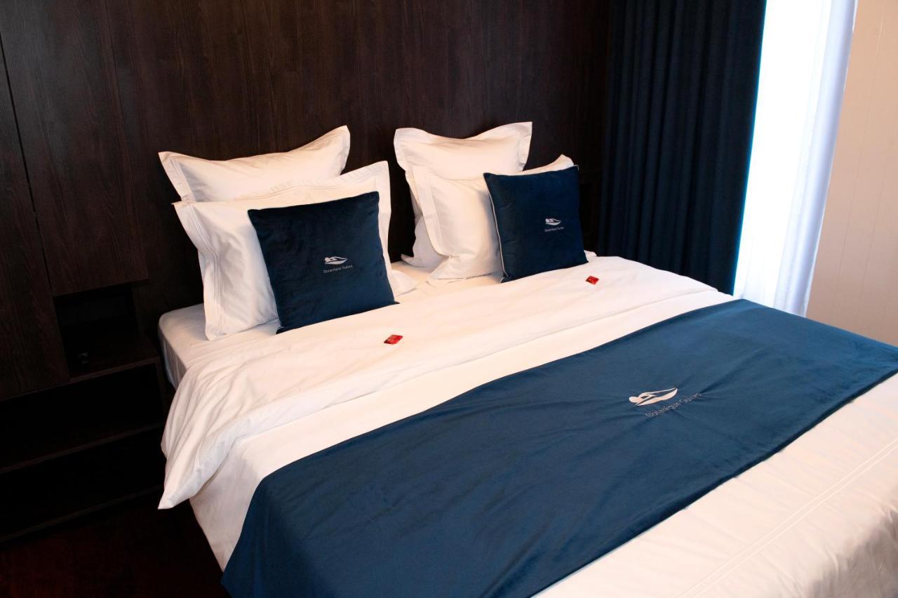 Botanique Suites Airbnb, Antwerp Luaran gambar