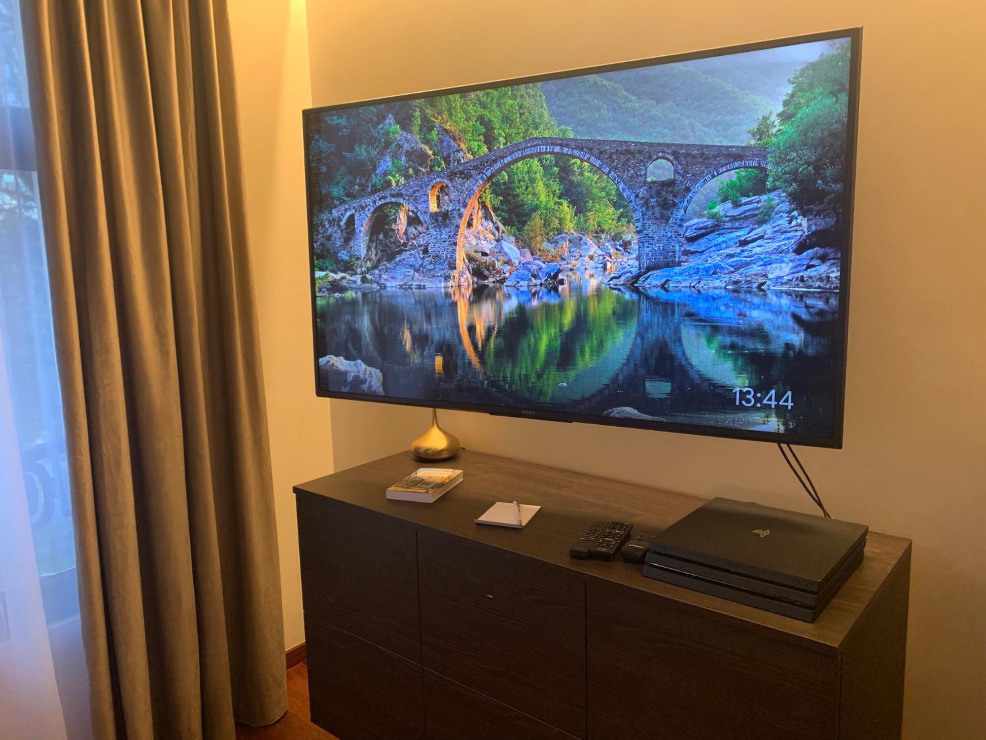 Botanique Suites Airbnb, Antwerp Luaran gambar