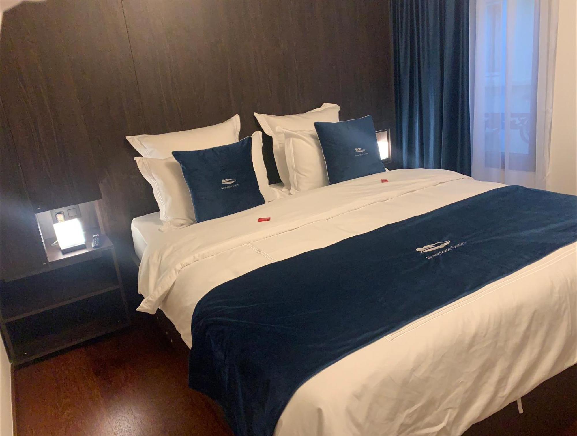 Botanique Suites Airbnb, Antwerp Luaran gambar